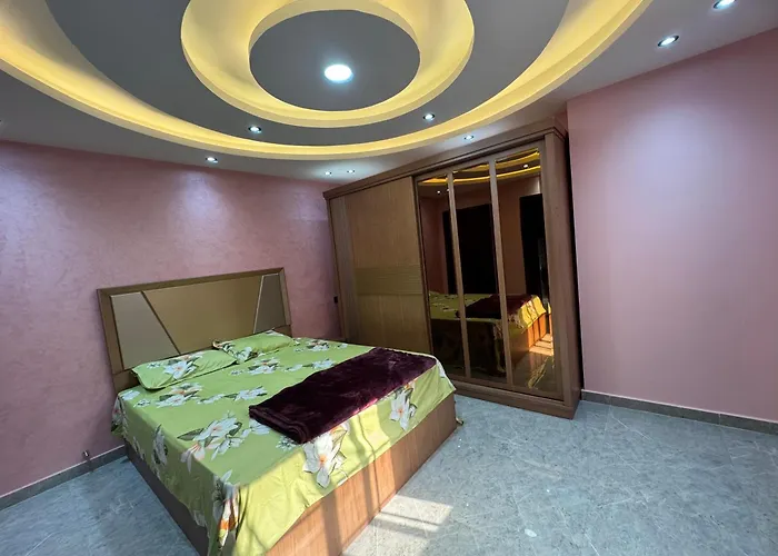 Cozy Three Bedrooms Apartment