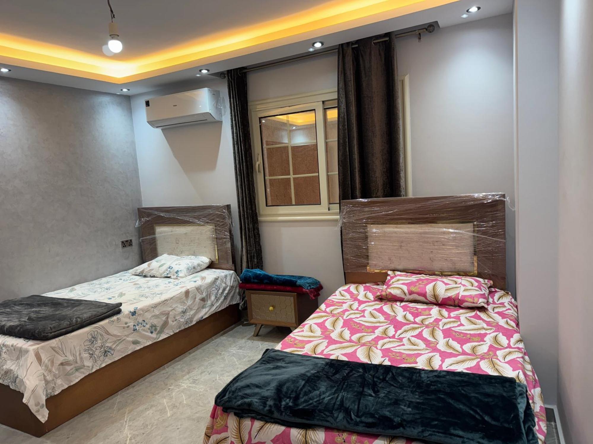 Cozy Three Bedrooms Cairo